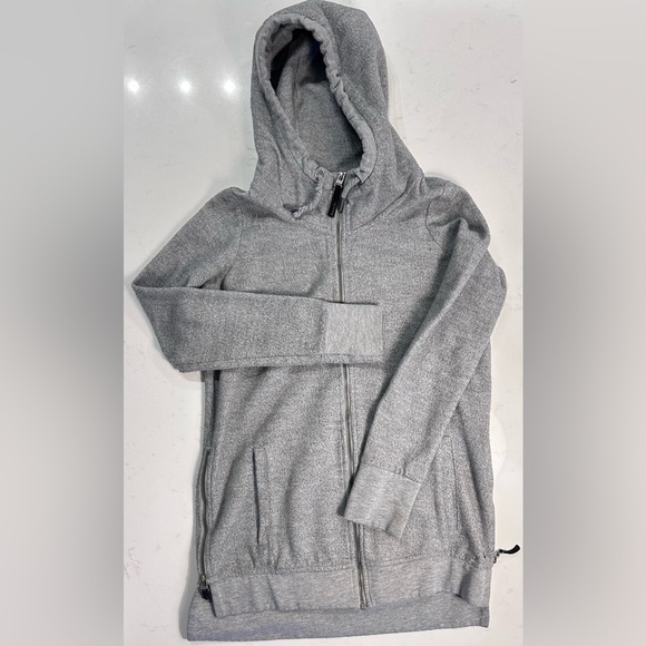 Long Sweater - Picture 4 of 8